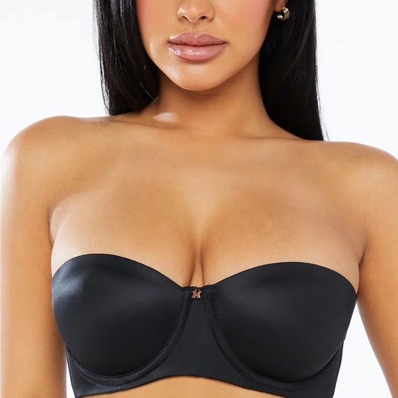 New Core Microfiber Strapless Bra 36B - Picture 2 of 5